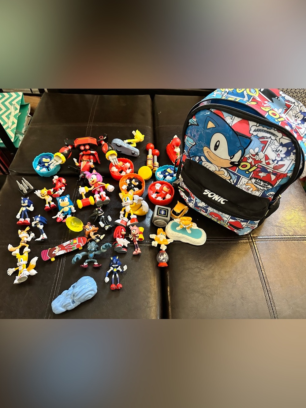 Sonic the Hedgehog Bundle in NWT backpack